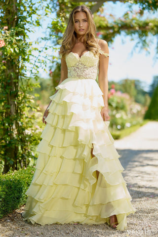SHERRI HILL 56963